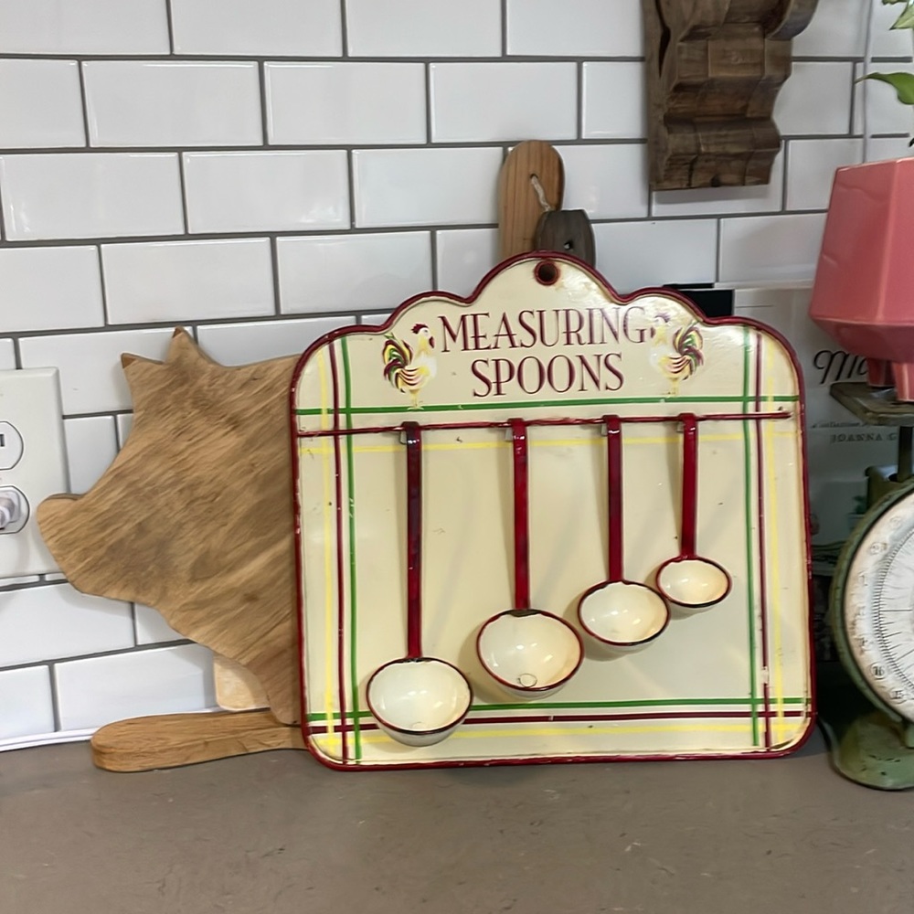 Vintage enamelware spoon set
